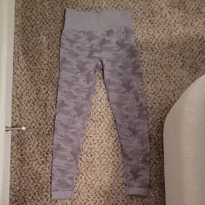 GYMSHARK Purple Adapt Camo Leggings